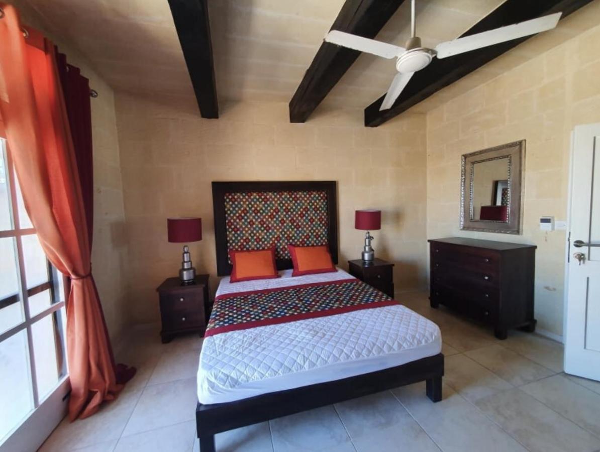 Petra Farmhouse B&B Надур Екстер'єр фото